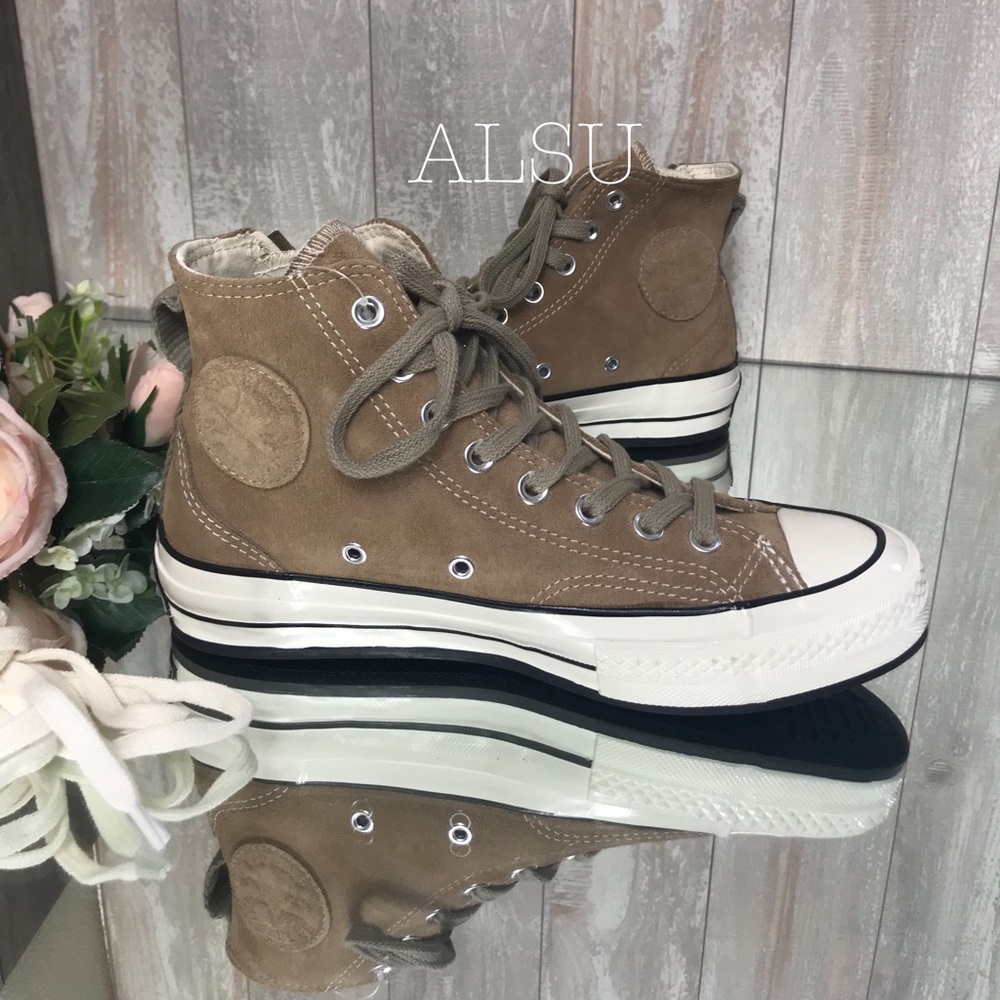 Converse Chuck 70 HI Suede Vellum Tan W AUTHENTIC - Picture 3 of 8